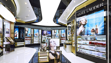 關稅下調引發進口化妝品降價潮，市場銷售格局或將重塑